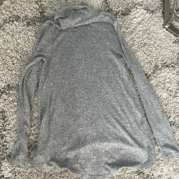 Merona Target Women's Grey Turtleneck Tunic Top Size XS - Picture 1 of 4